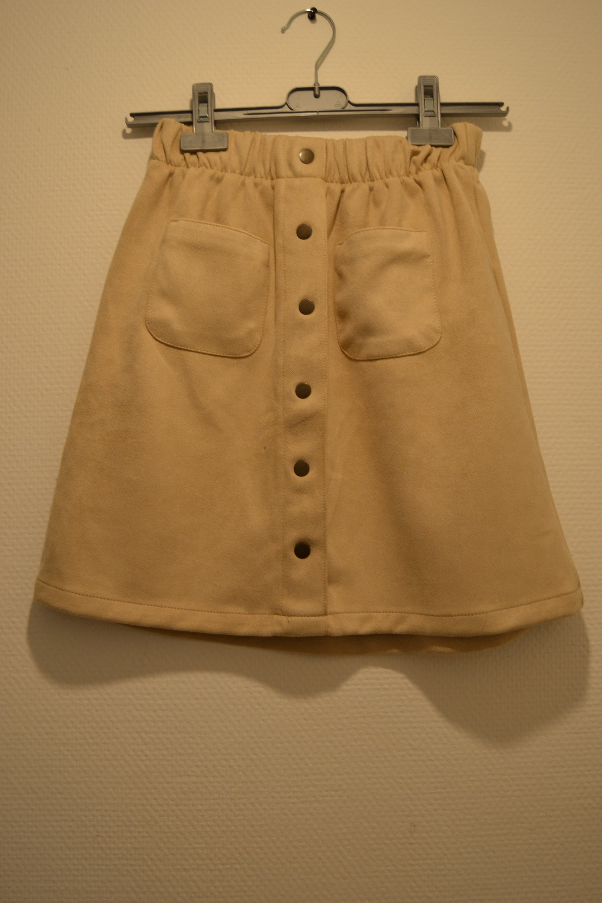 Jupe trapèze aspect suédine / peau de pêche – ESMARA (Taille 40)