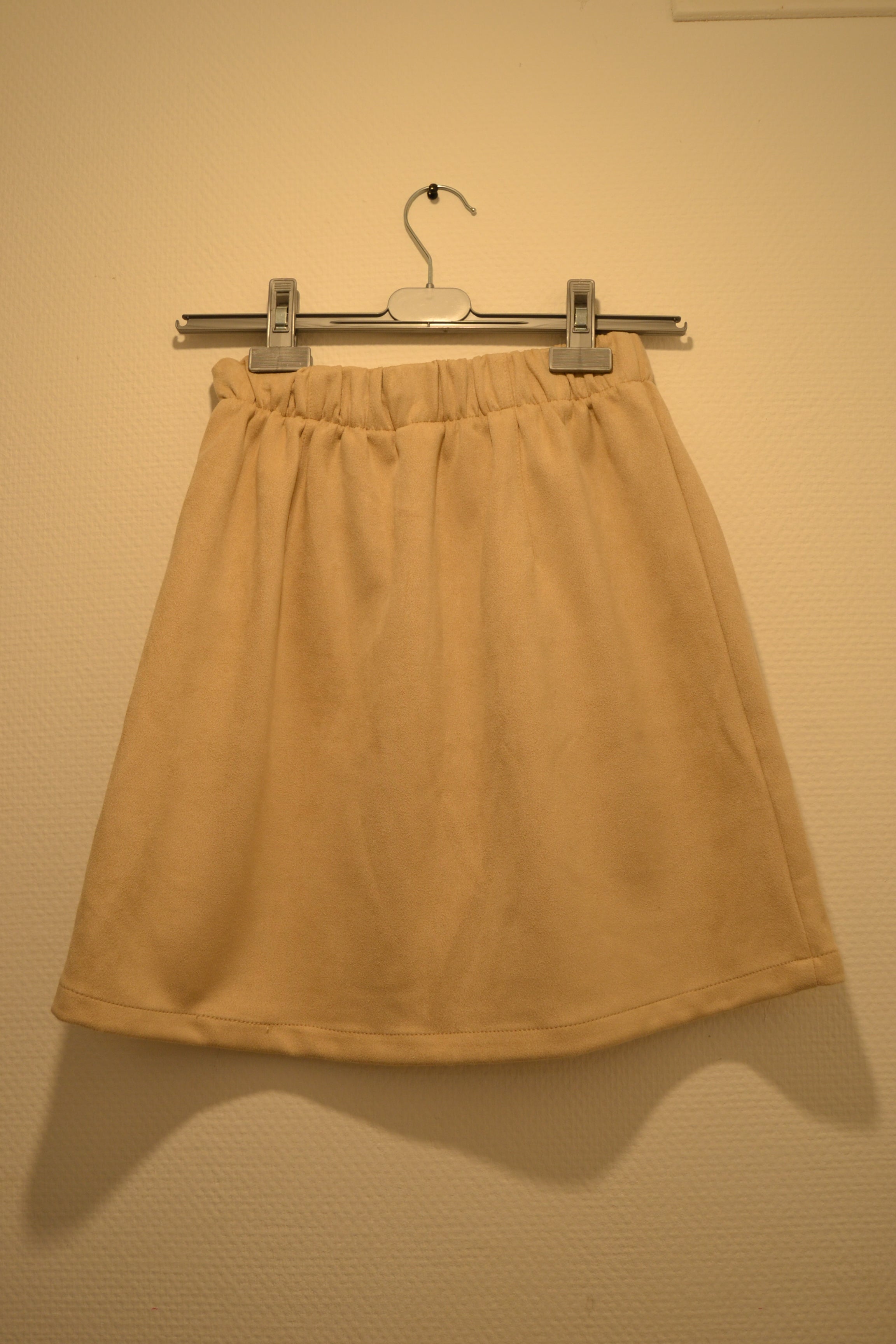 Jupe trapèze aspect suédine / peau de pêche – ESMARA (Taille 40)