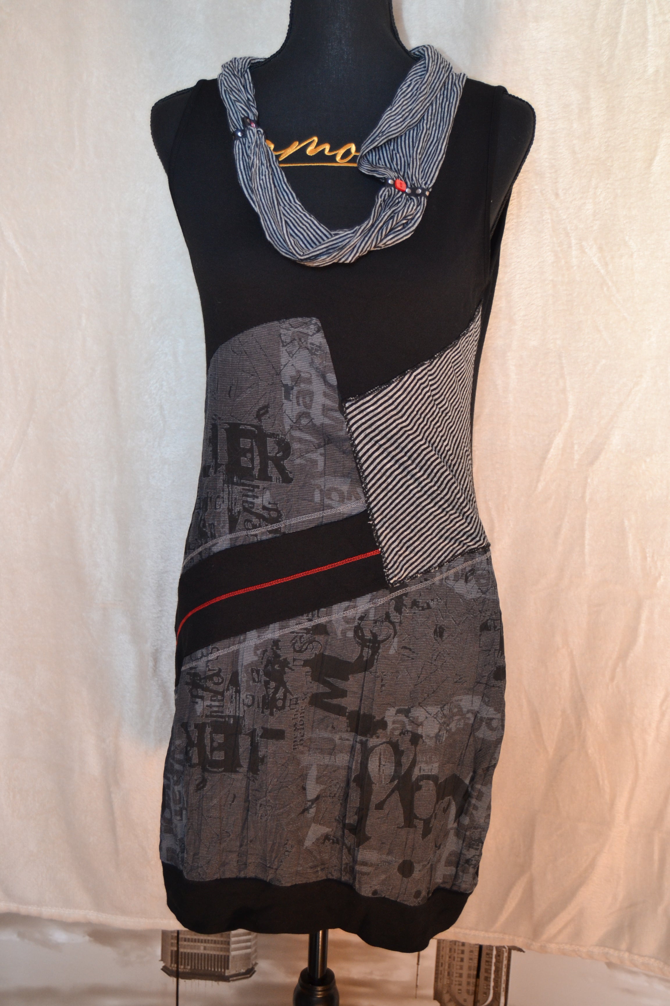 Robe Cache Cache — Gris & Noir Taille M