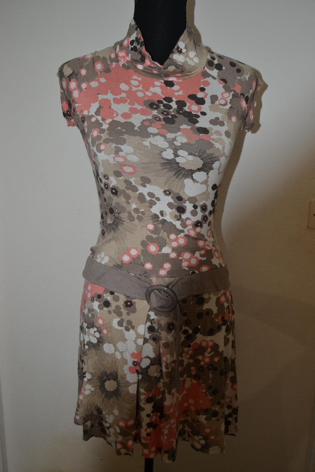 Robe imprimée à col drapé R.P Tamar – Taille XS / S