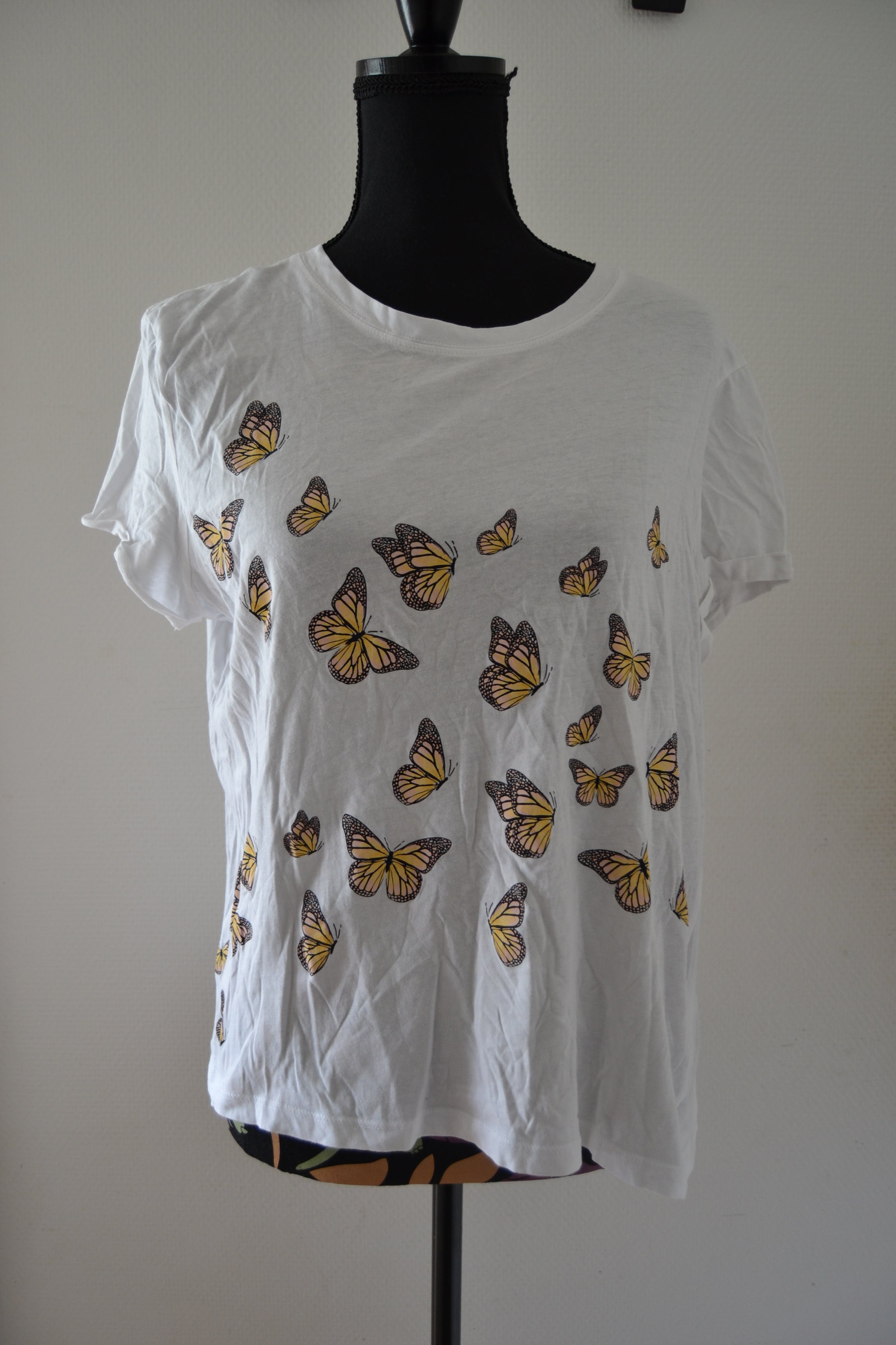 T-shirt Blanc Graphique Papillons – Clockhouse (Taille XL)