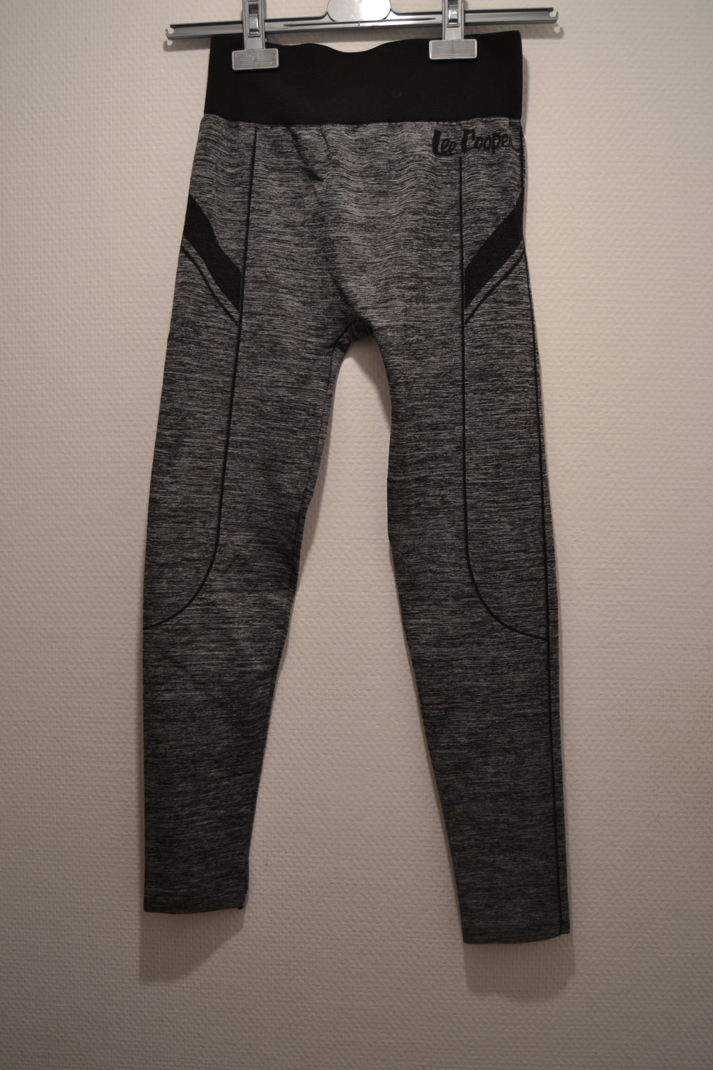 Legging noir de sport / cocooning Lee Cooper – Taille S/M