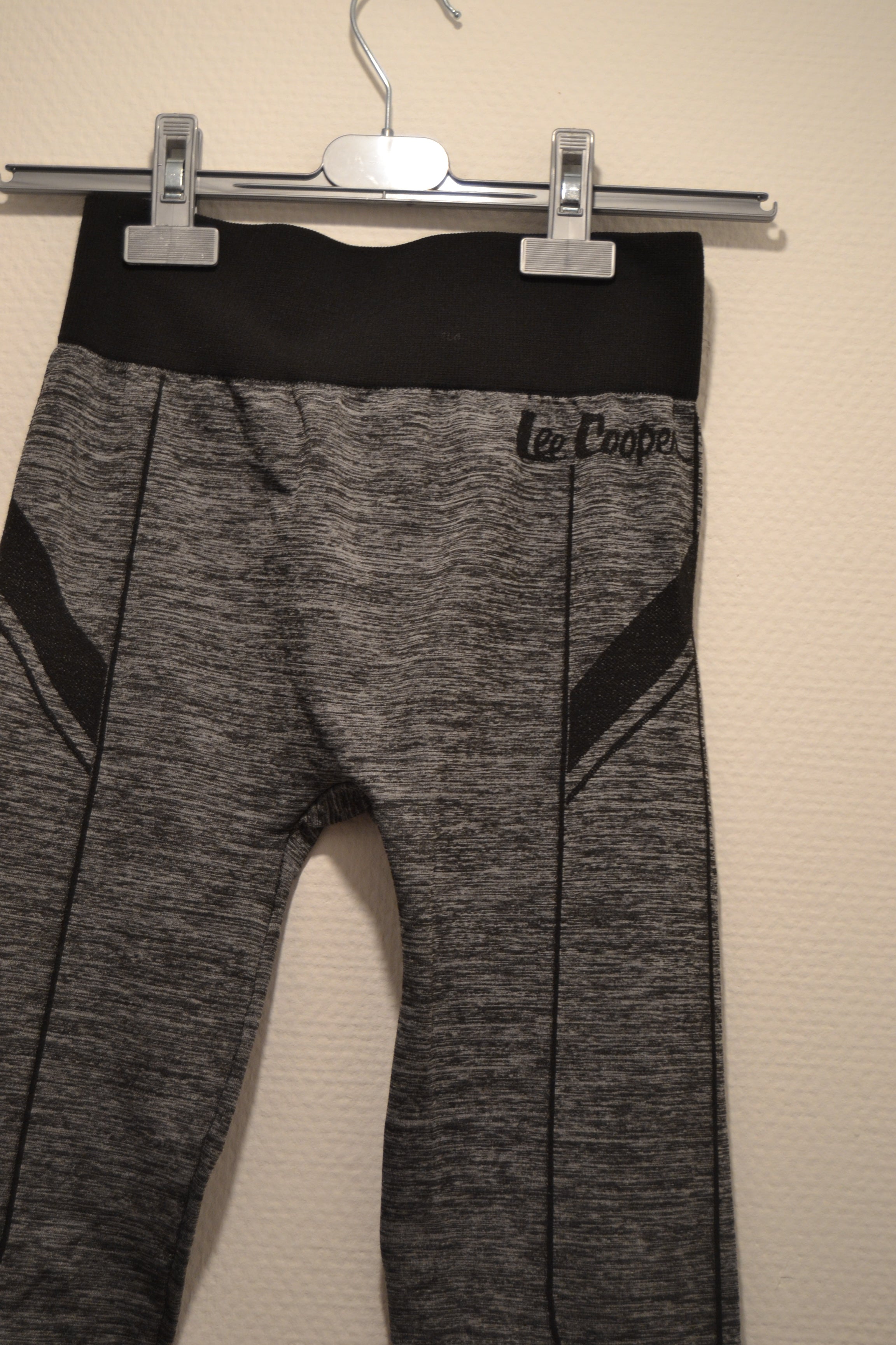 Legging noir de sport / cocooning Lee Cooper – Taille S/M