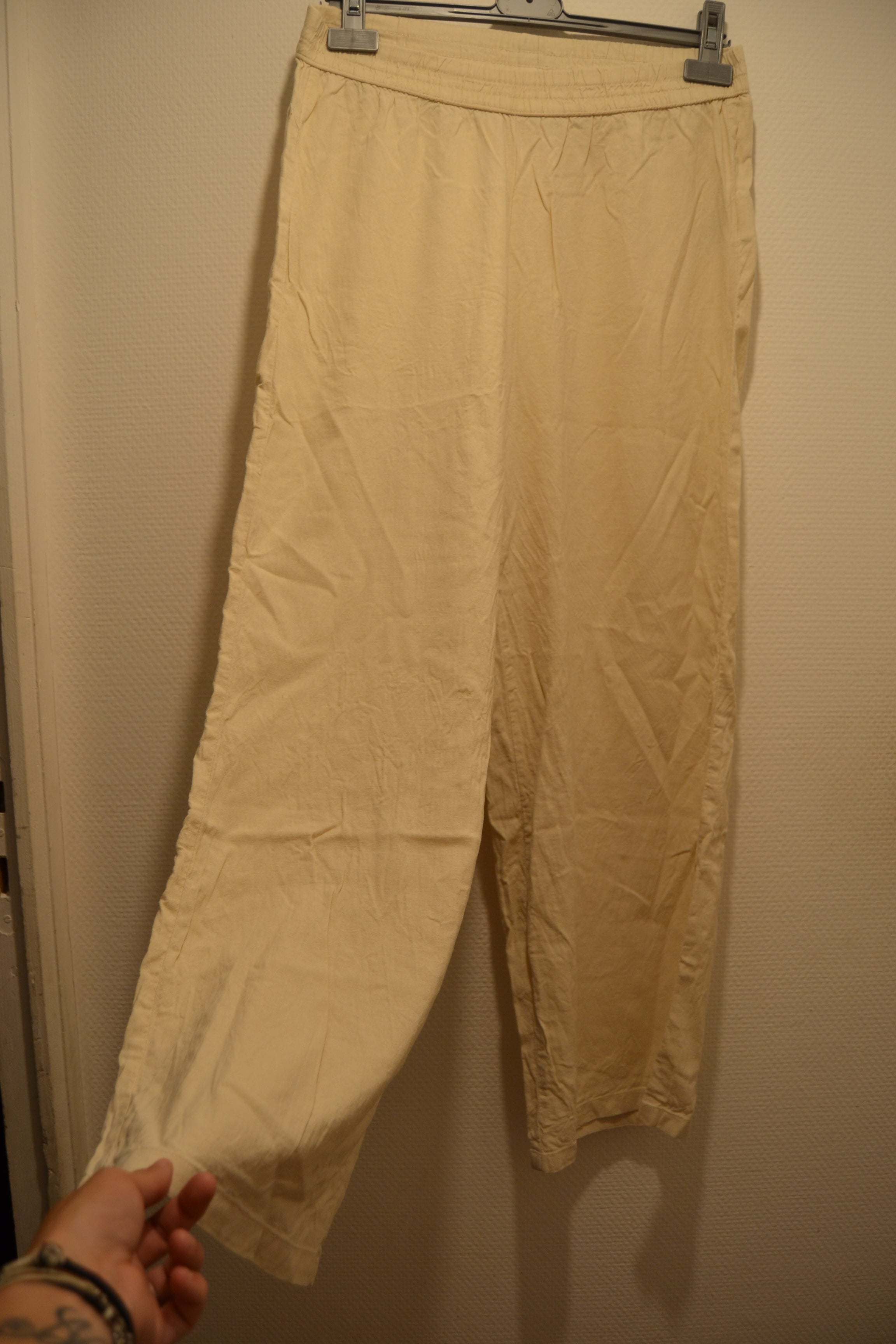 Pantalon fluide léger en lin et viscose Esmara – Taille 40