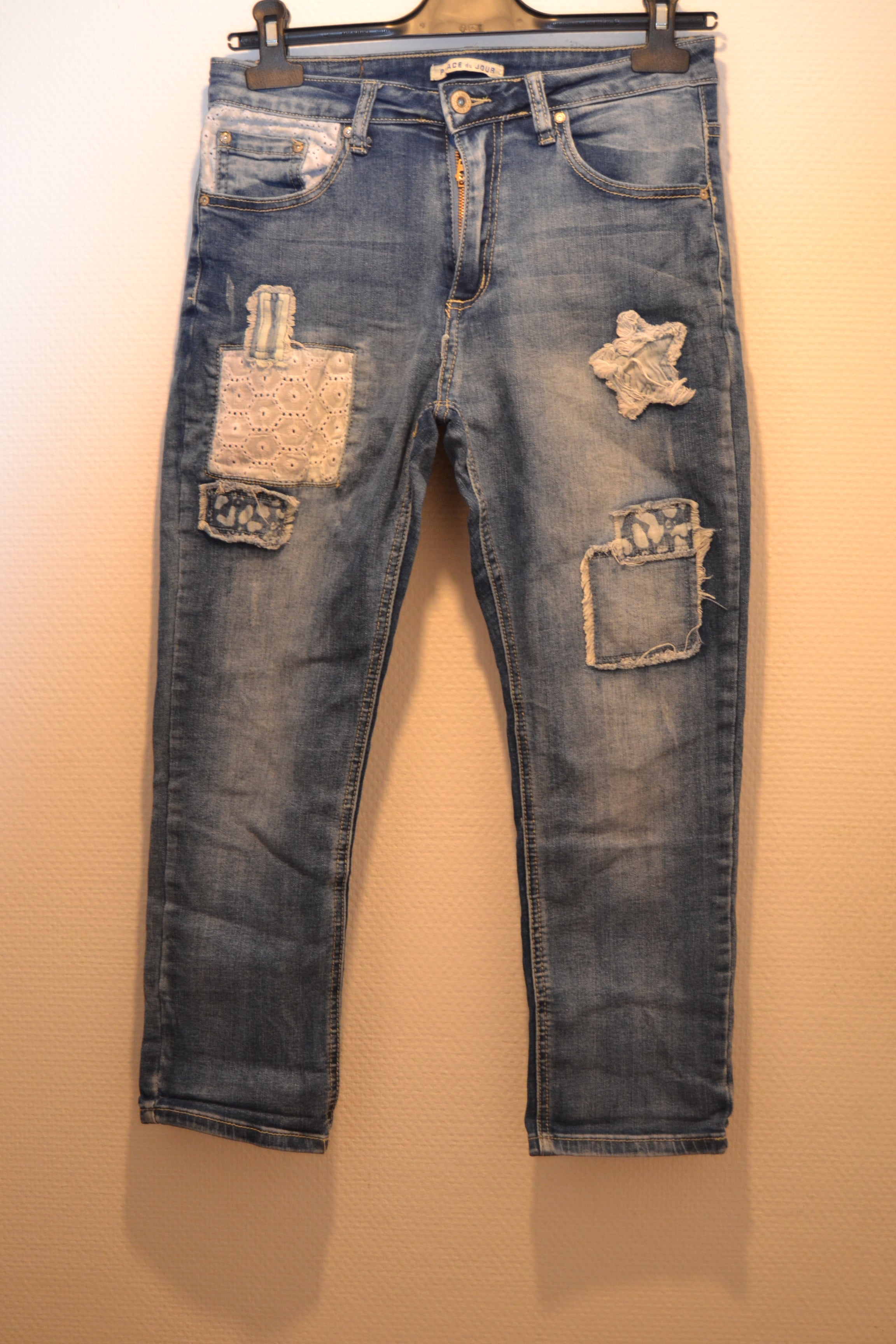 Jean Boho-Chic Dentelle & Étoile – Place du Jour (Taille 36)