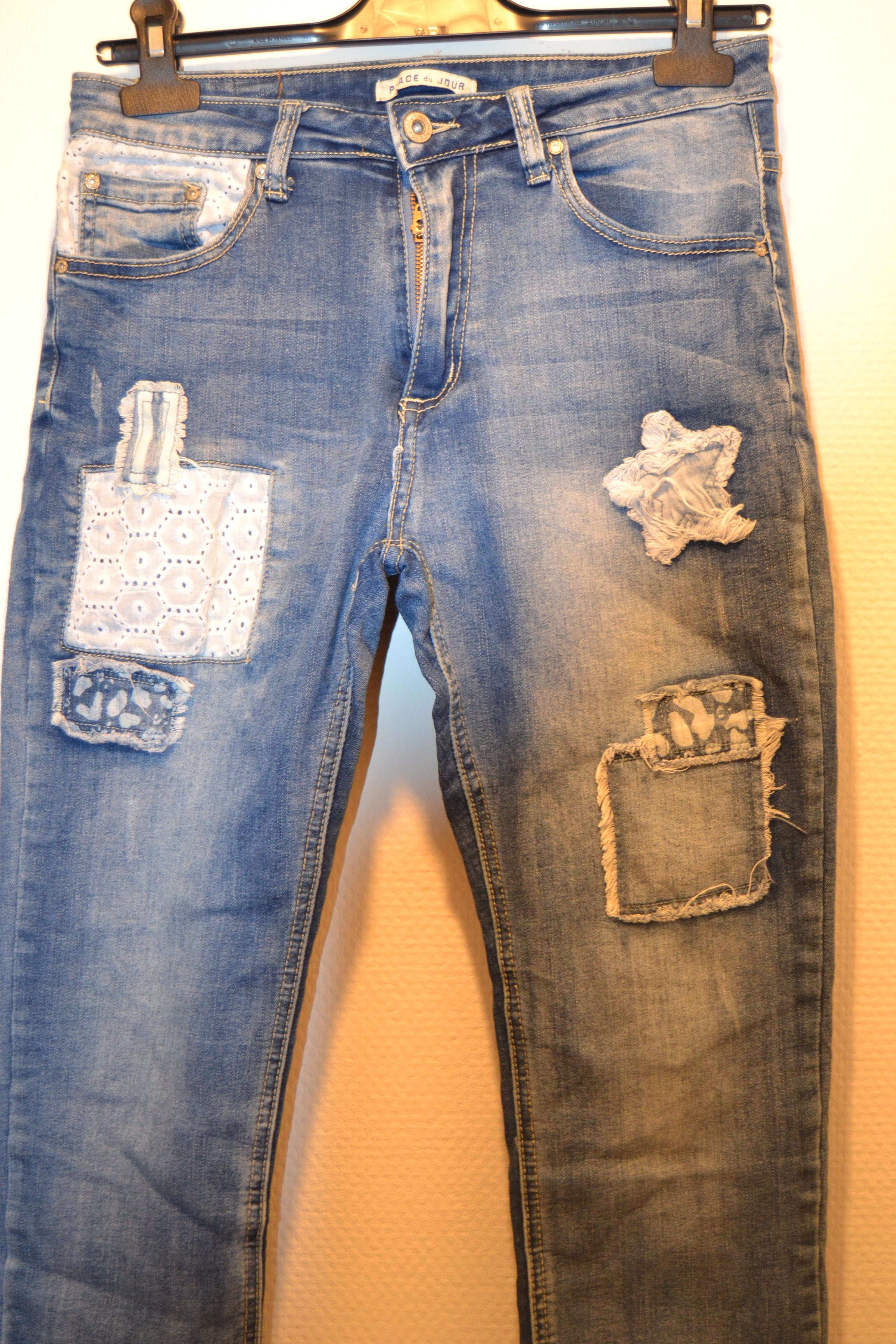 Jean Boho-Chic Dentelle & Étoile – Place du Jour (Taille 36)