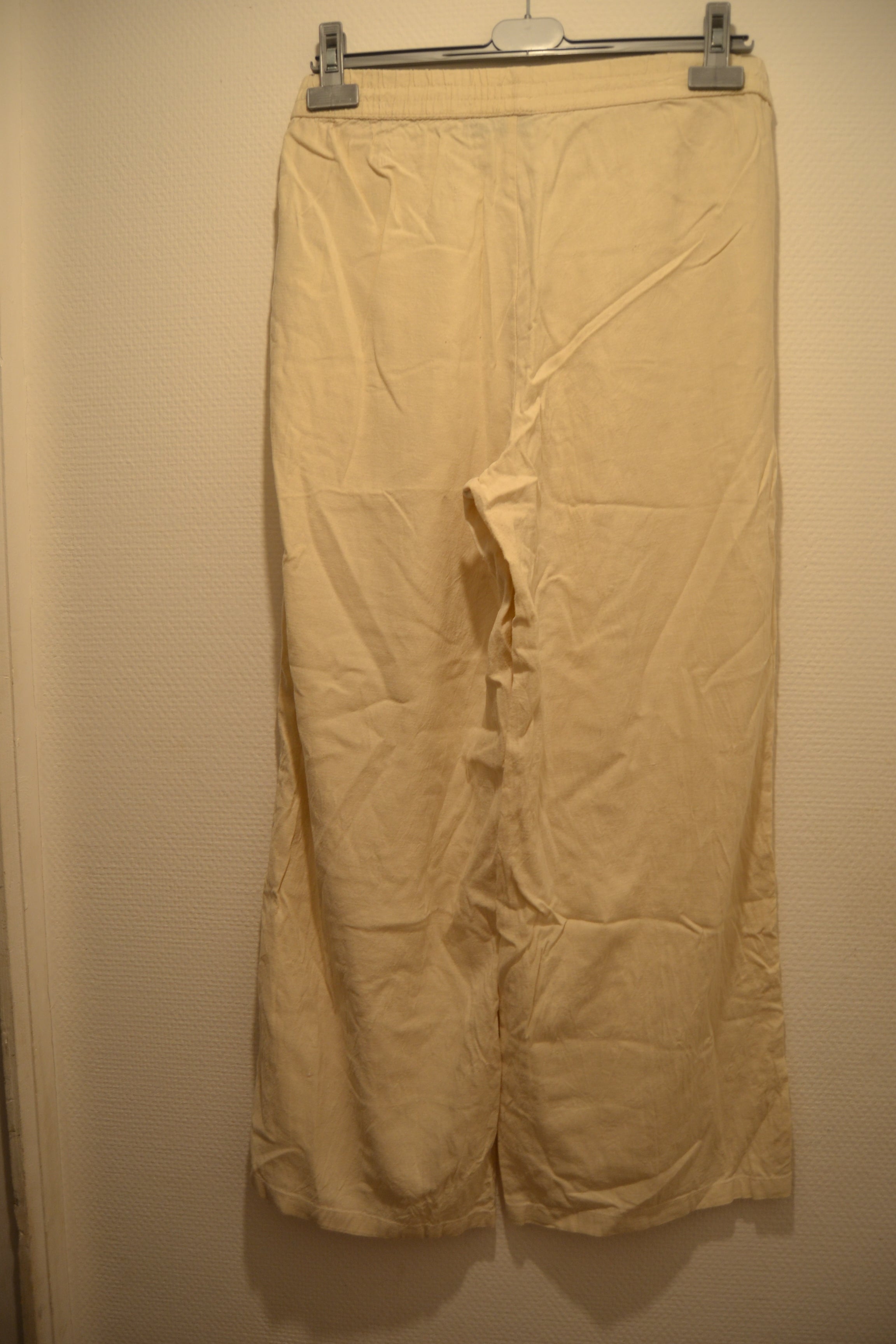 Pantalon fluide léger en lin et viscose Esmara – Taille 40
