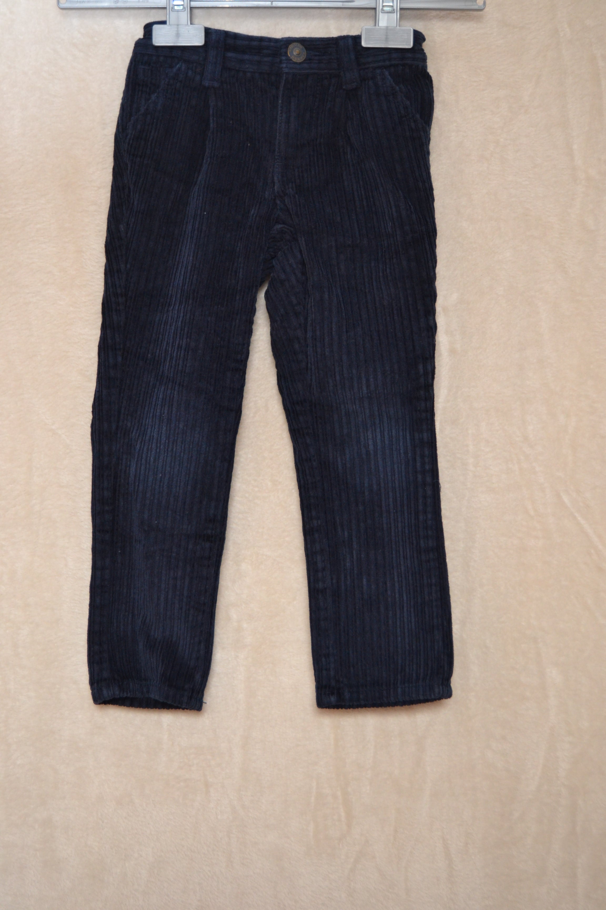 Pantalon côtelé bleu foncé Kiabi – 4 ans