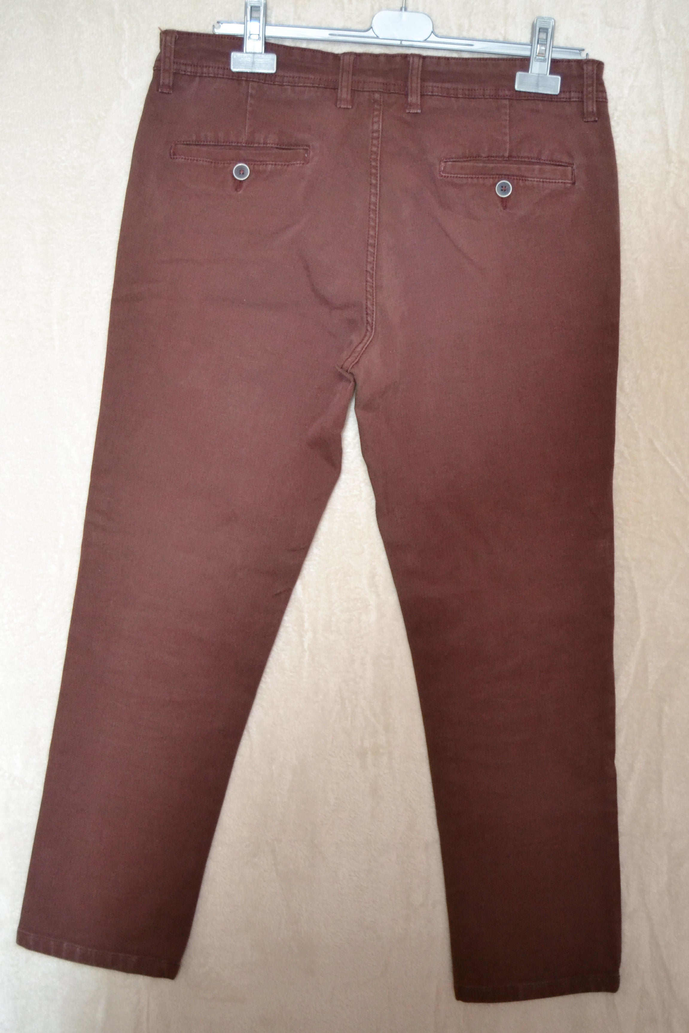 Chino Taille 44