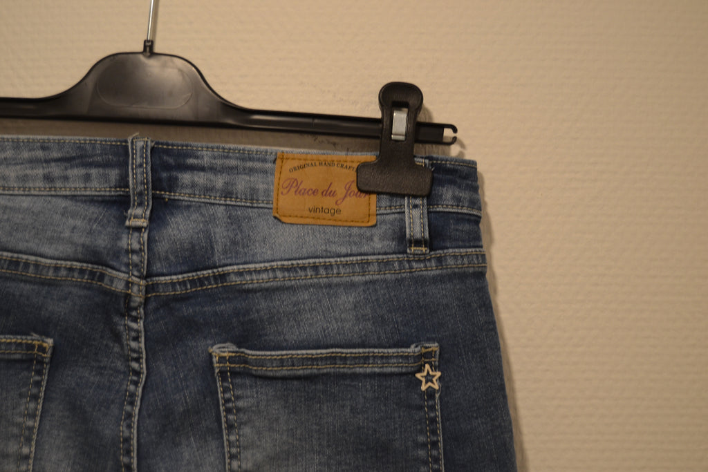 Jean Boho-Chic Dentelle & Étoile – Place du Jour (Taille 36)