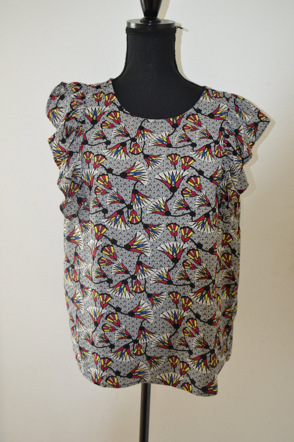 Haut fluide à motifs graphiques Kiabi – Taille XL
