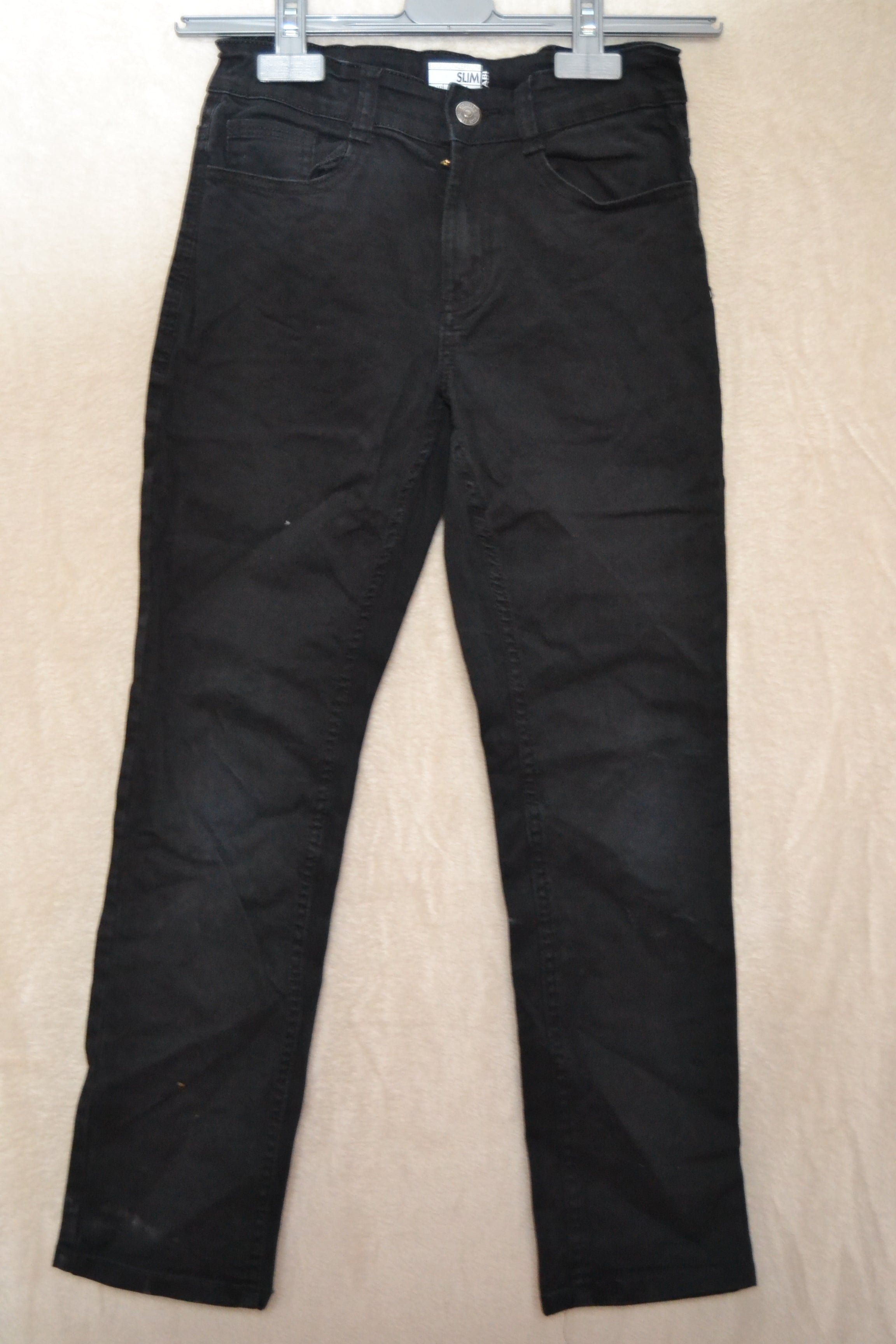 Jean Slim Noir Kiabi 10 ans – Coupe Moderne