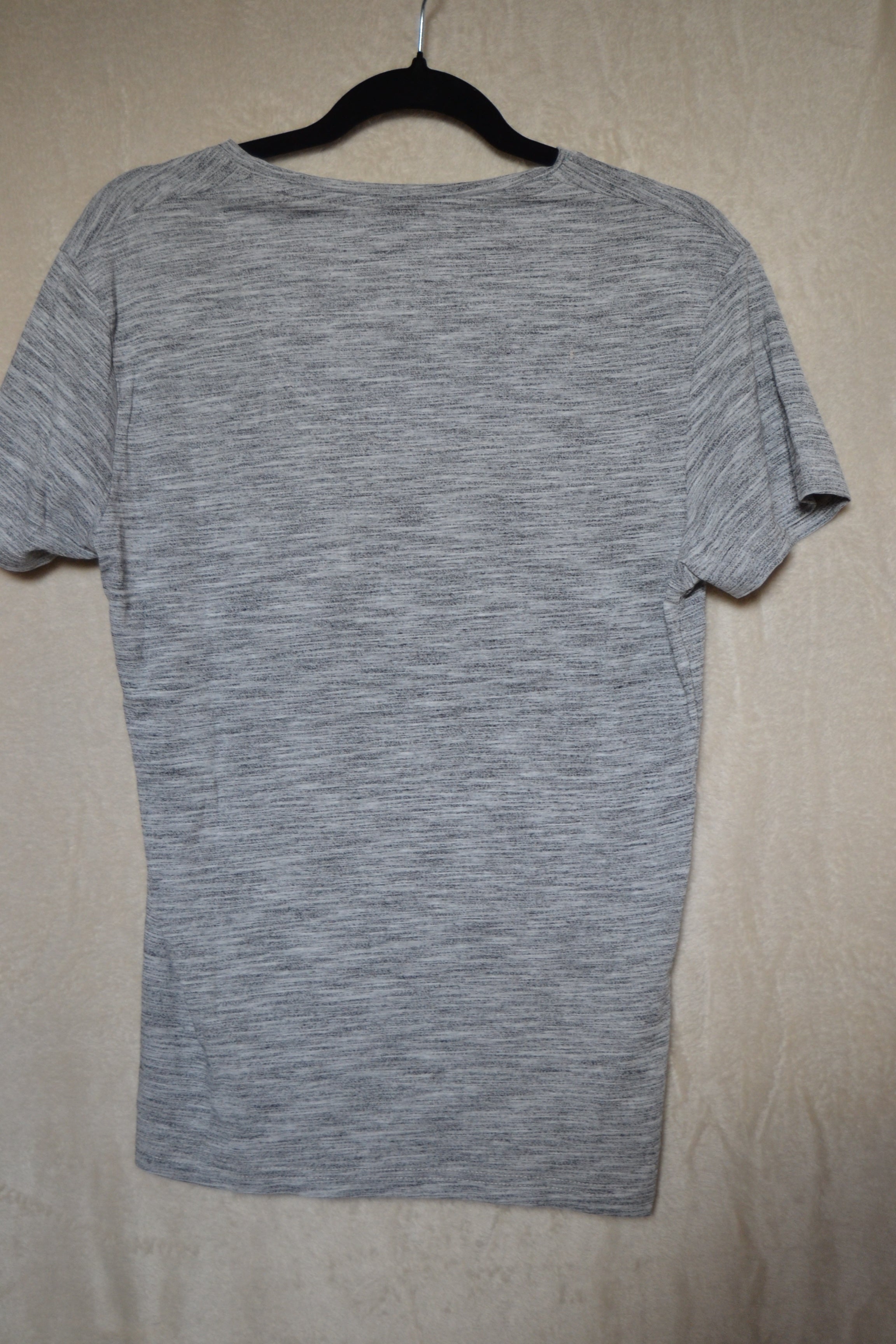 T-shirt Gris Firefly — Taille M — Petite Imperfection, Grand Prix