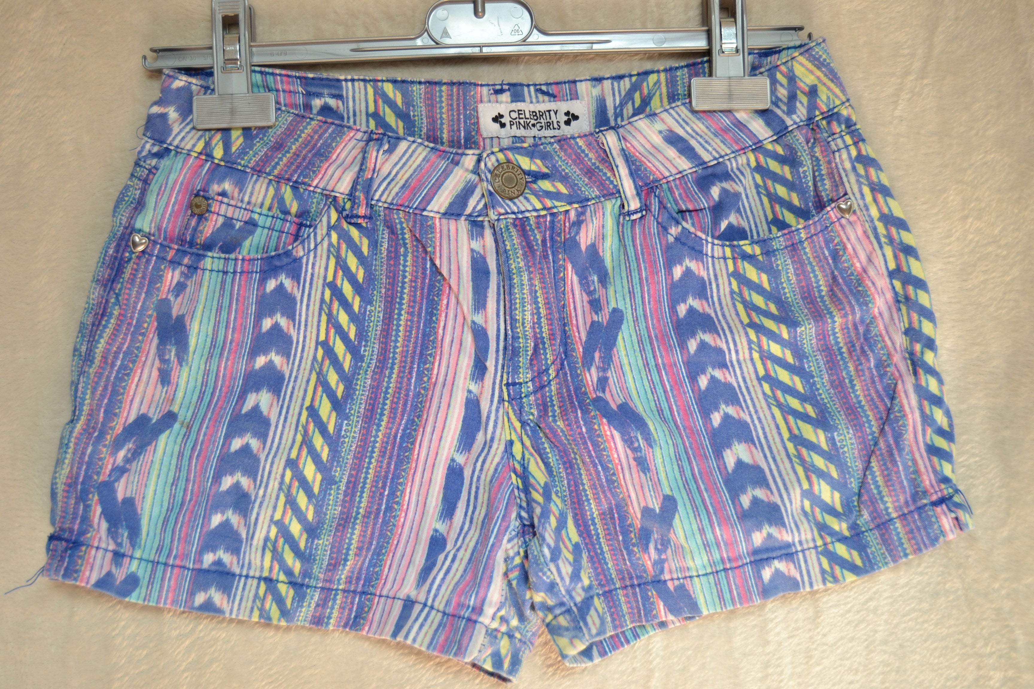 Short Multicolore Taille 14ans