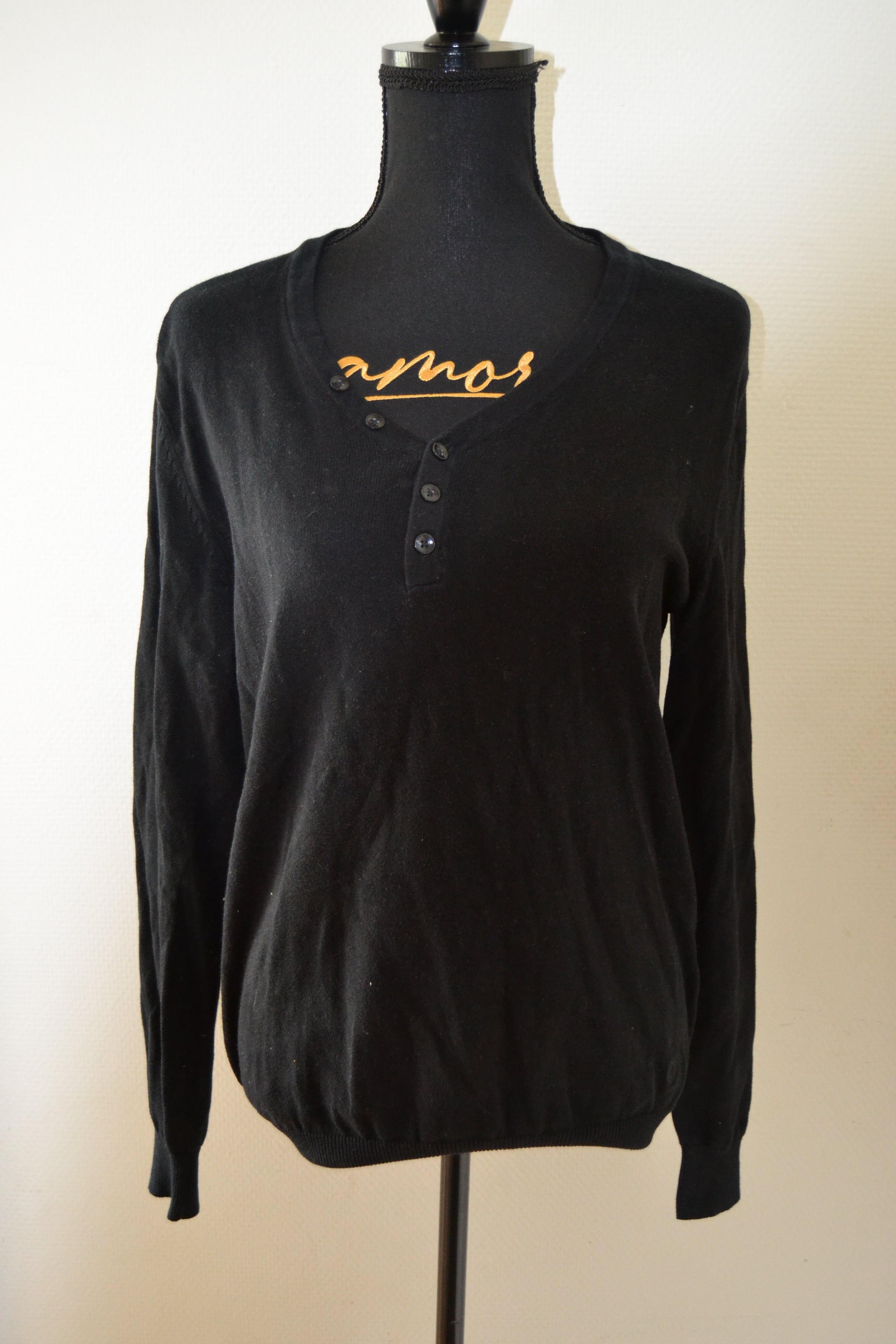 Pull Celio Noir Col Tunisien – Taille M | Seconde Main