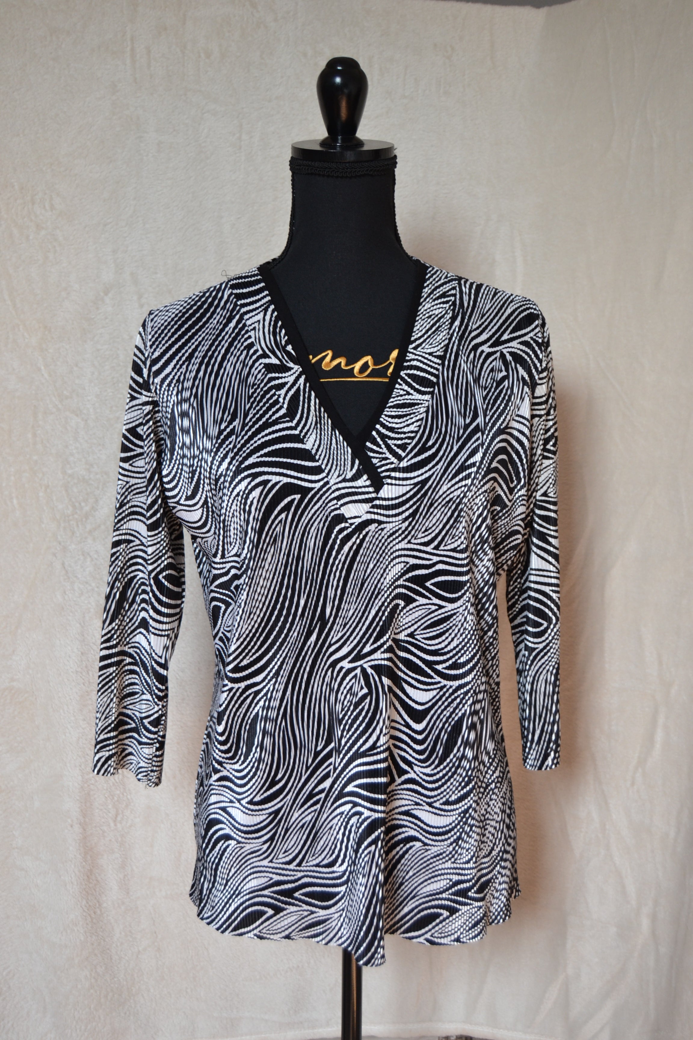 T-shirt Femme Noir & Blanc – Taille 44