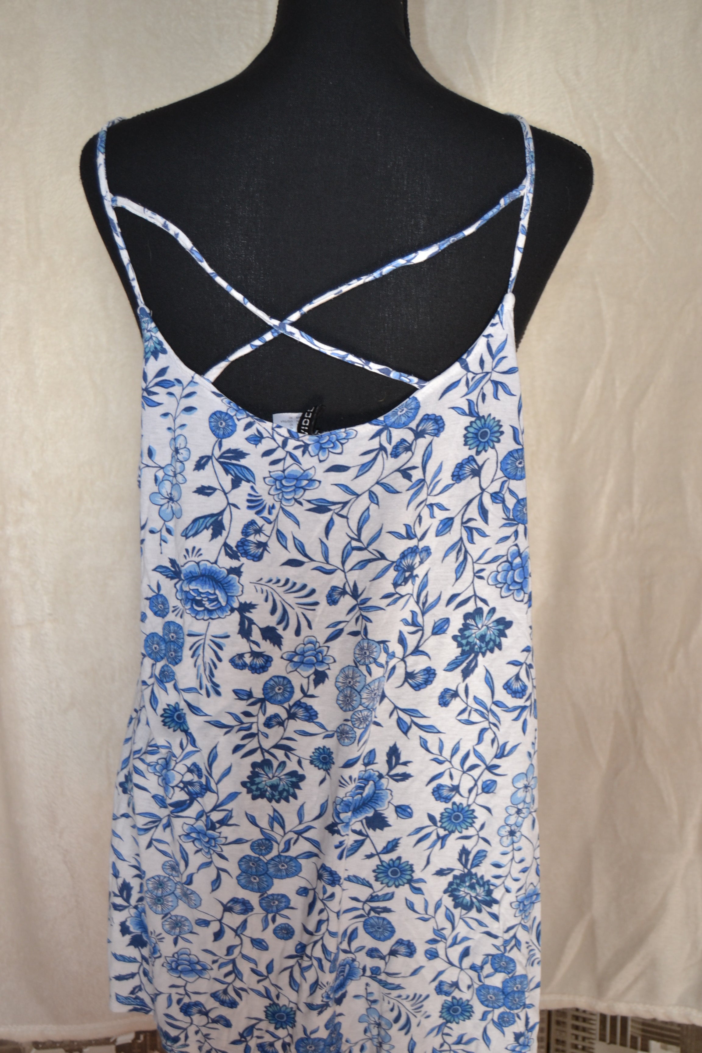 Débardeur Fleuri – Divided | Taille 42