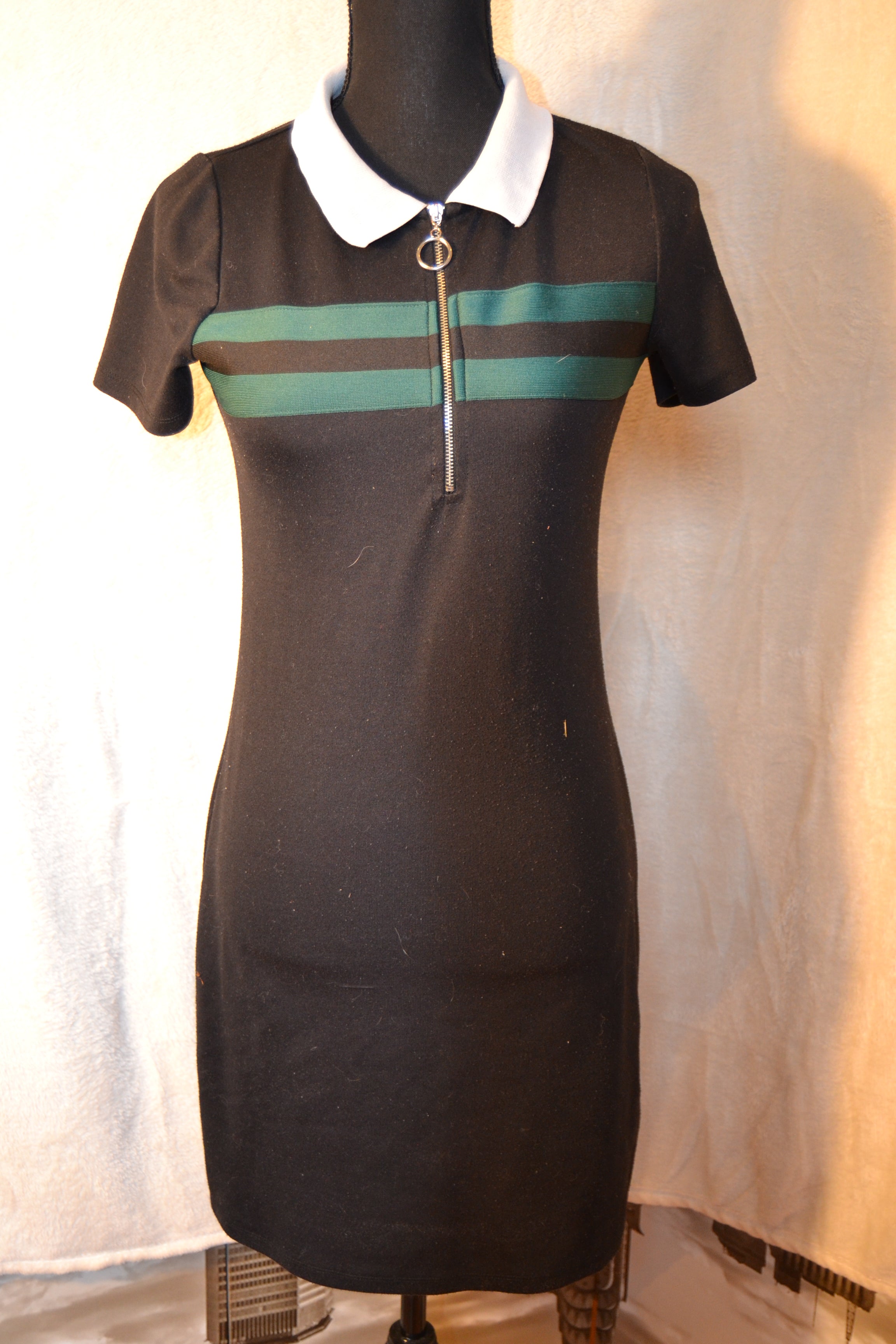 Robe Jennyfer Taille M