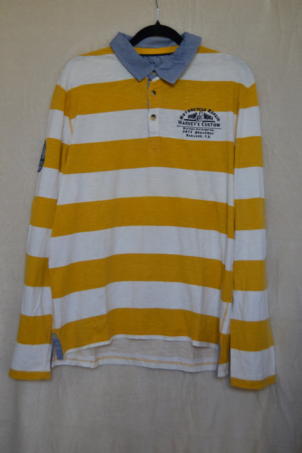 Polo Manches Longues Celio – Blanc Rayé Jaune & Col Bleu – Taille XL
