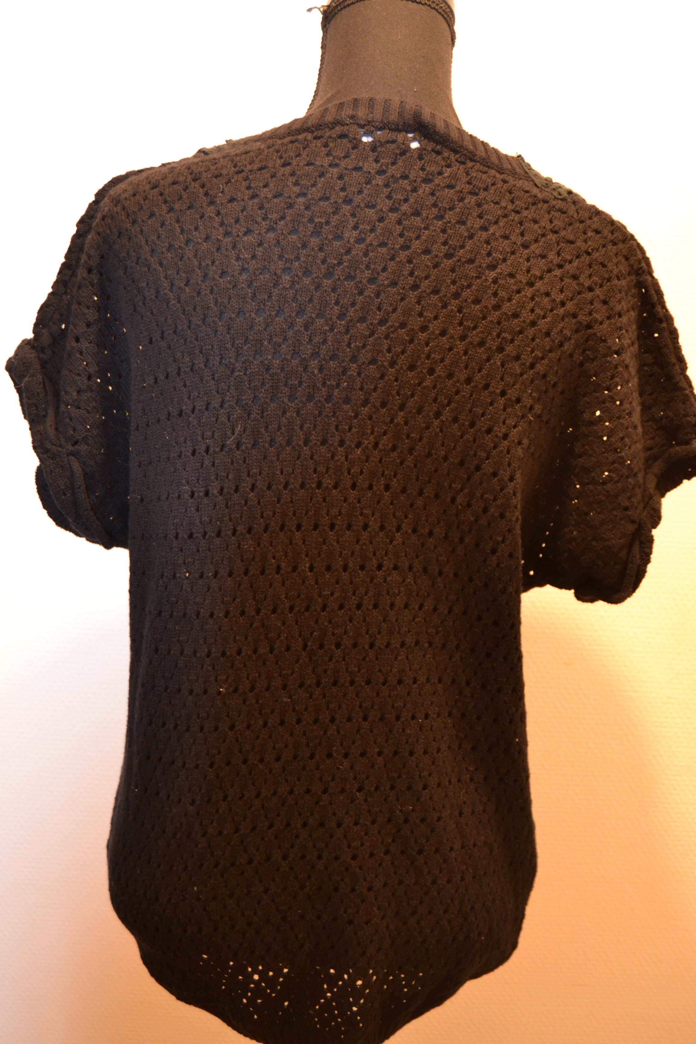 Top noir en maille ajourée et dentelle By Joss – Taille 2 (38/M)