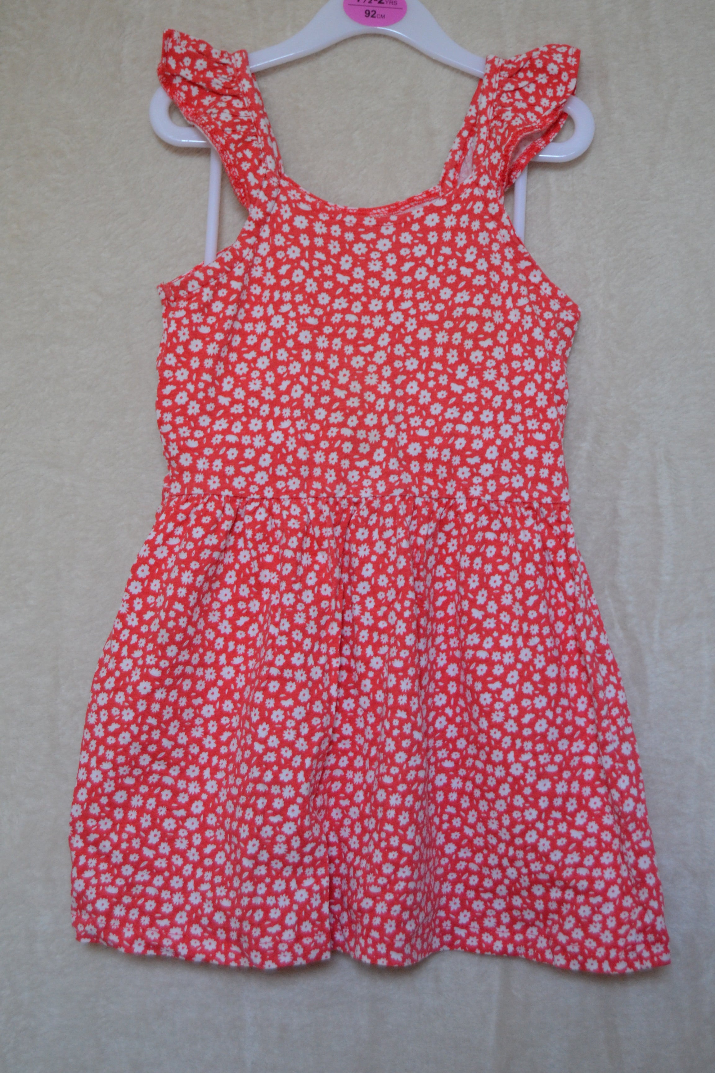 Robe rouge à fleurs Kiabi – 3 ans