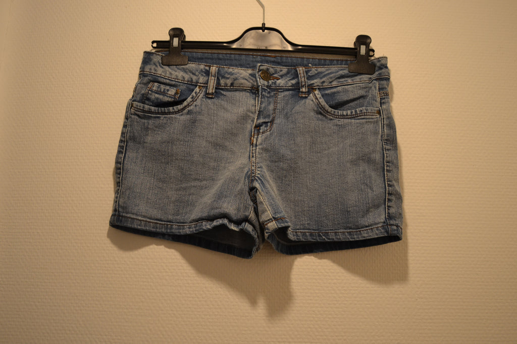 Short en jean bleu – Esmara (Taille 40)