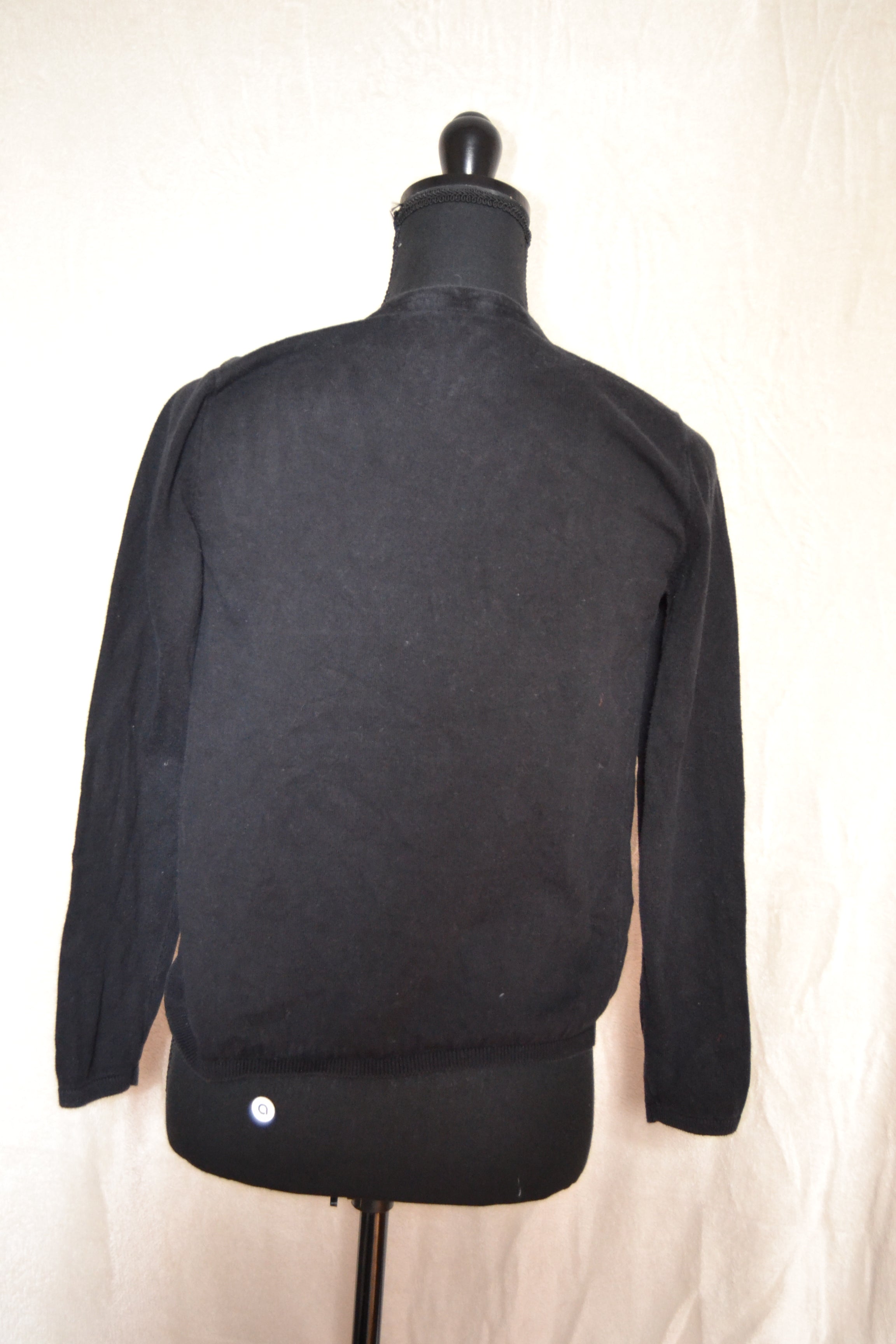 Gilet Noir Kiabi 12 ans – Basique Indispensable